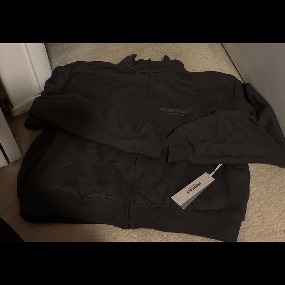 Essentials Bomber Jacket - Picture 4 of 7